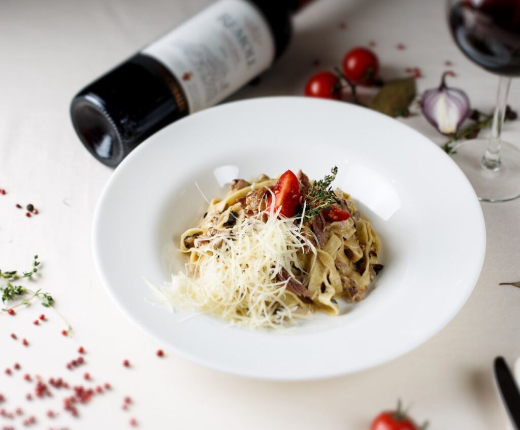 Wine and Food: What Wine Goes Best with Pasta Dishes?