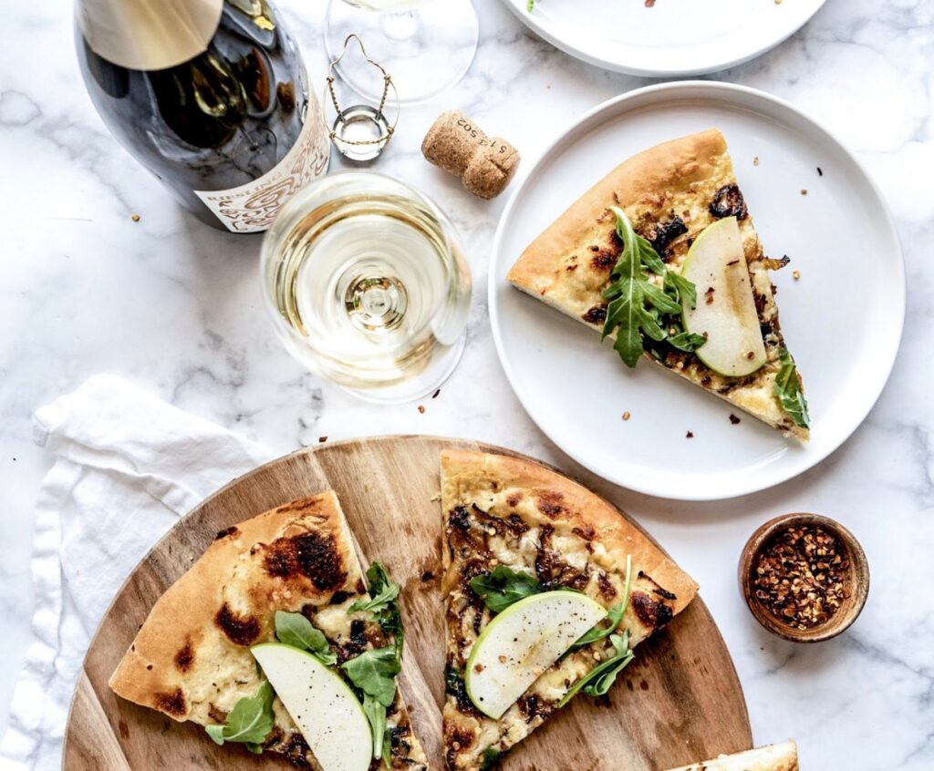 Food And Wine Pairings - What Wine Goes Best with Pizza?